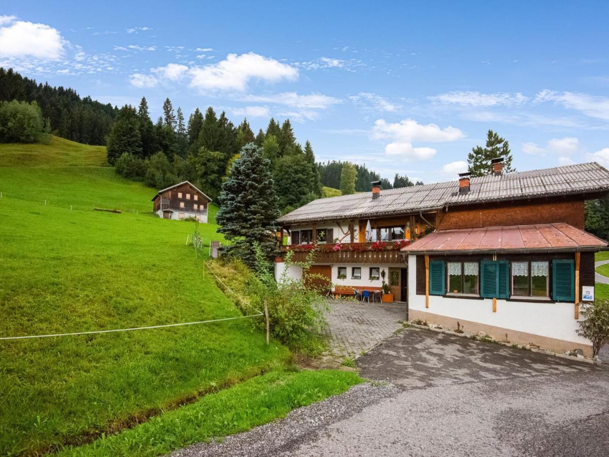 Vintage Holiday Home In Vorarlberg Near Ski Area Schwarzenberg im Bregenzerwald Esterno foto