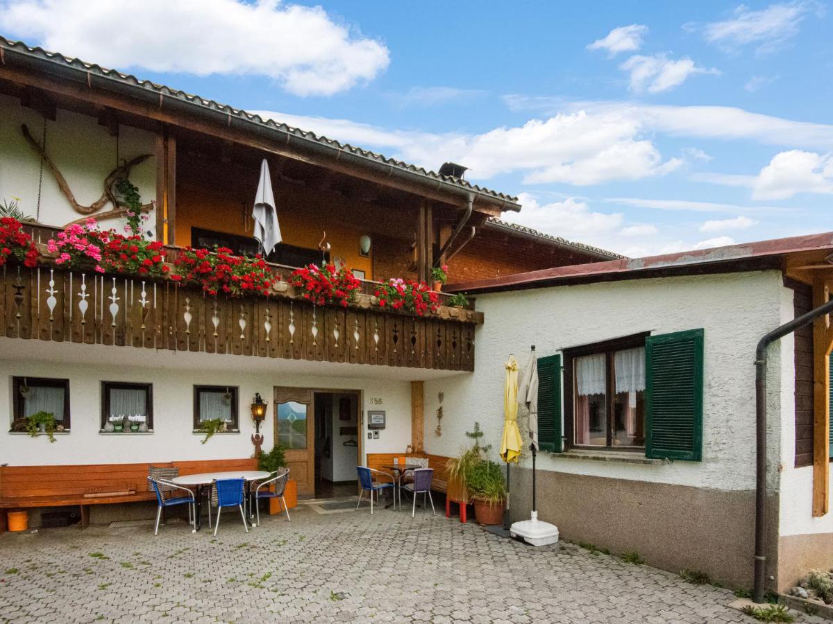 Vintage Holiday Home In Vorarlberg Near Ski Area Schwarzenberg im Bregenzerwald Esterno foto