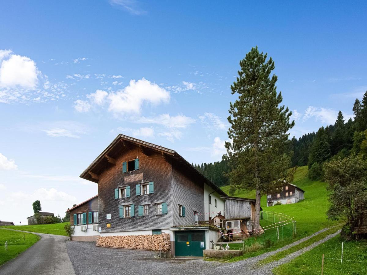 Vintage Holiday Home In Vorarlberg Near Ski Area Schwarzenberg im Bregenzerwald Esterno foto